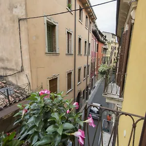 Alice's Verona